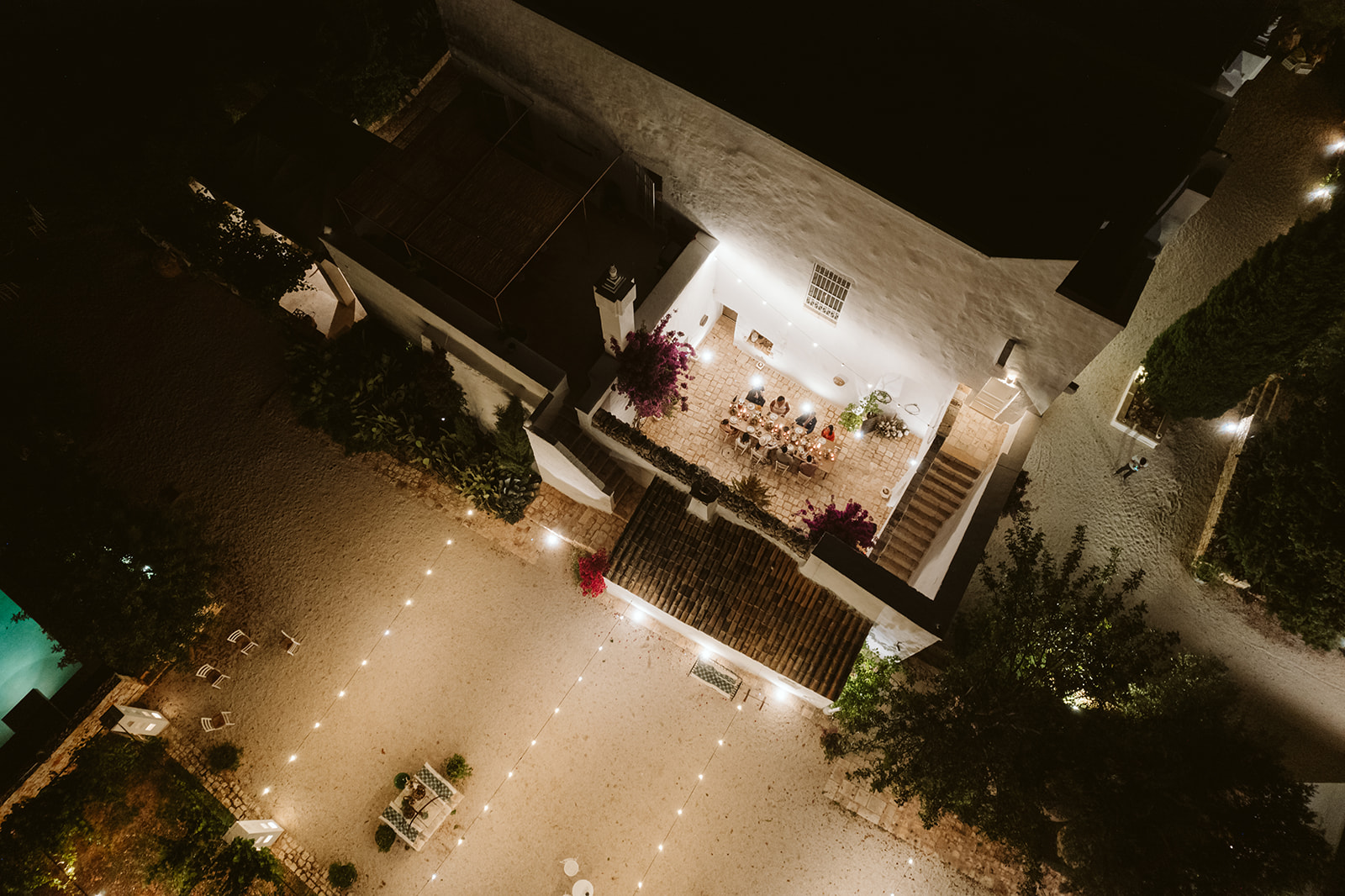 Weddings — the vaulted hall 13