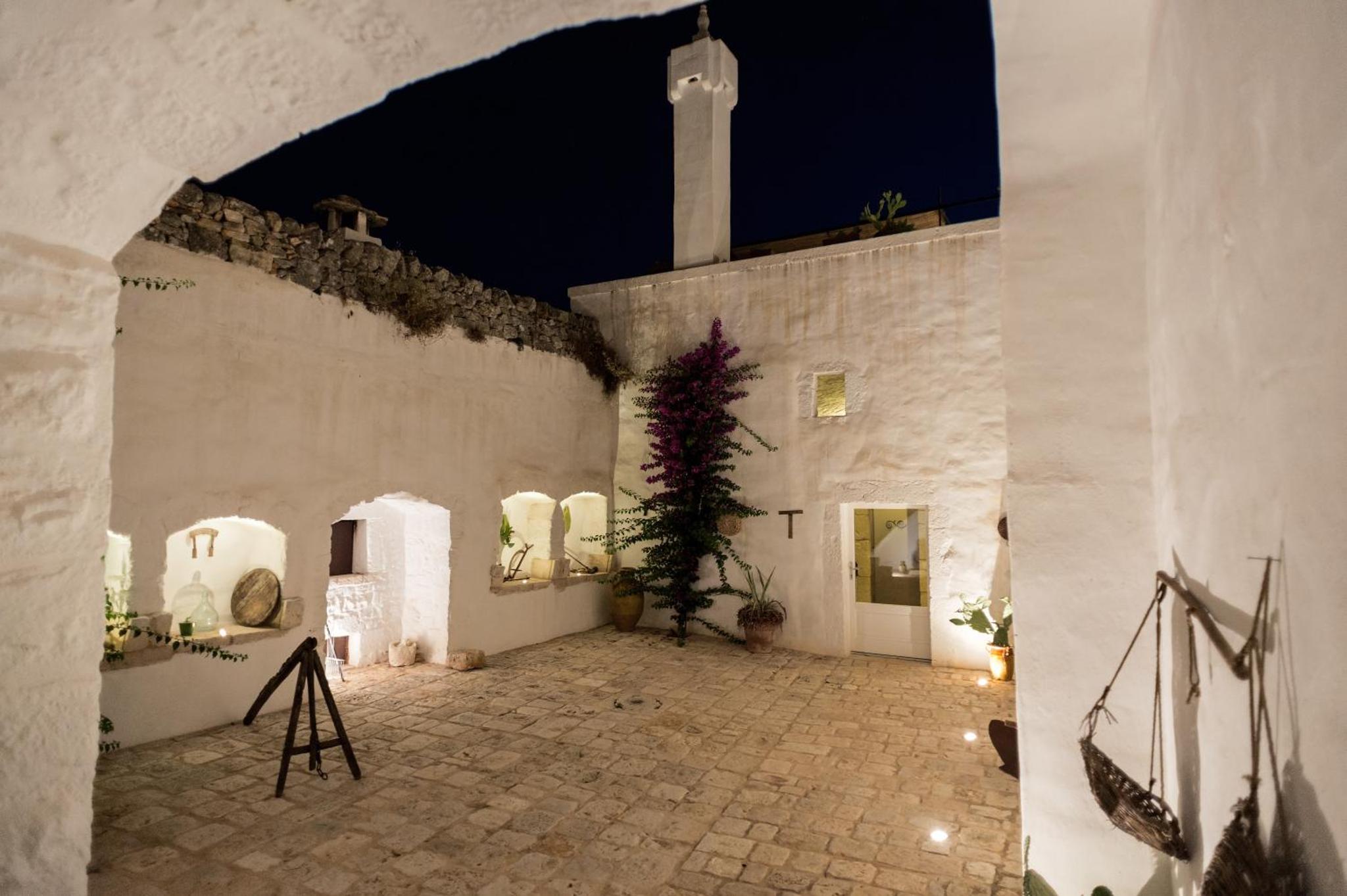The inner courtyard